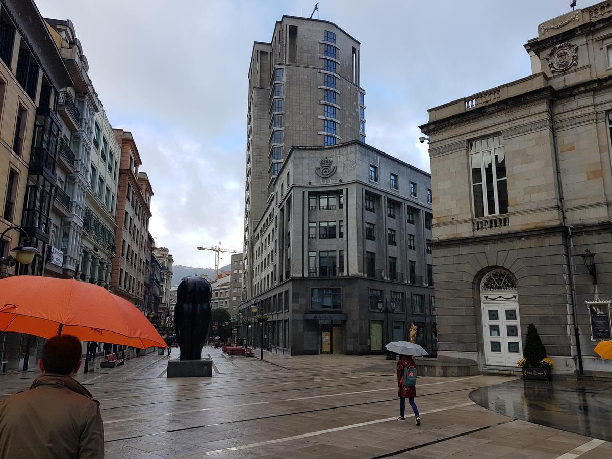 Hostal Foncalada Oviedo Ngoại thất bức ảnh